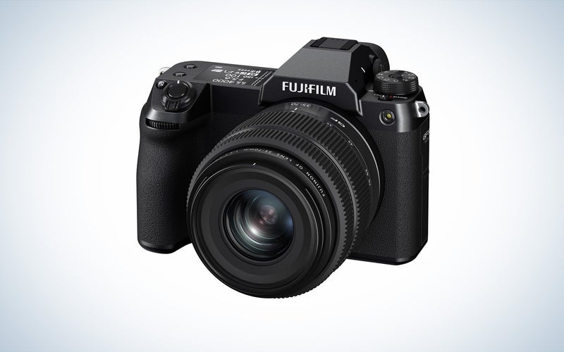 Fujifilm GFX50S II Mirrorless Digital Camera with GF 35-70mm f/4.5-5.6 WR Lens